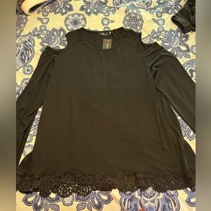 Black long sleeve blouse with off the shoulder sleeves, XXL